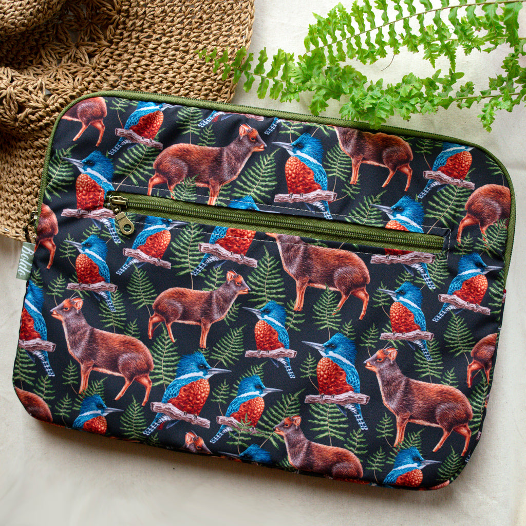 Funda Notebook Martín pescador y Pudú